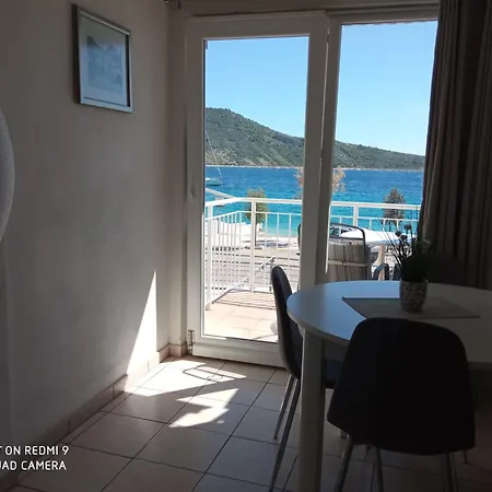 Family Nizic Lejlighed Primošten