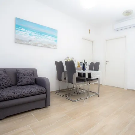 Apartman Family Nizic