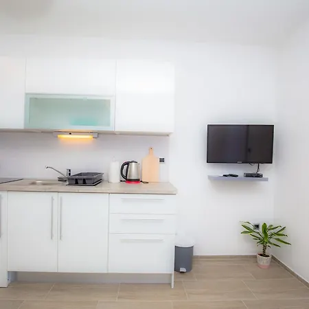 Apartman Family Nizic Primosten